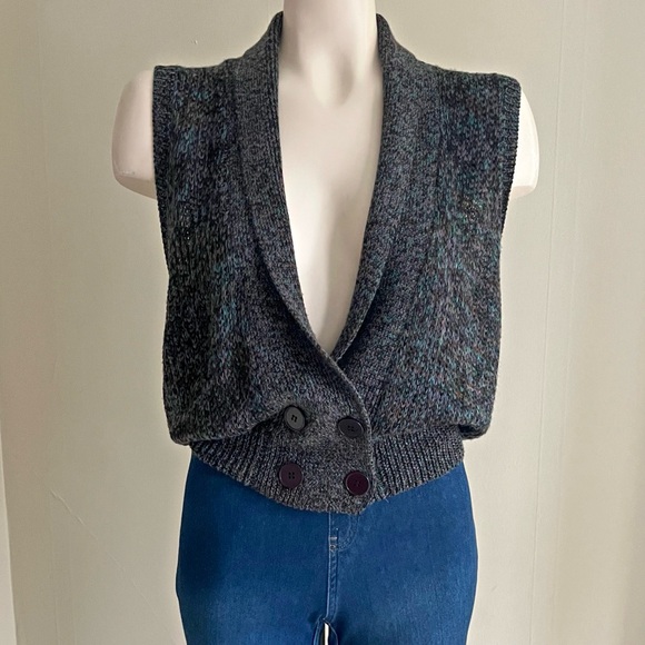 Vintage Sweaters - Vintage knit sweater sleeveless button vest by Jonathan Martin